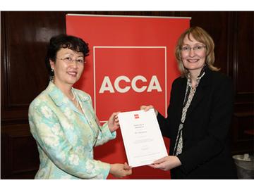 在英國讀會計哪個大學比較好，哪些可以免考ACCA