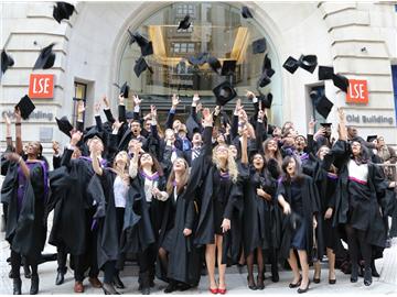 想要申請英國的MBA？這些要求要牢記