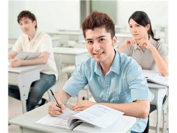 英國哪些院校的法學(xué)碩士文憑認(rèn)可度更高？申請要求是怎樣的？