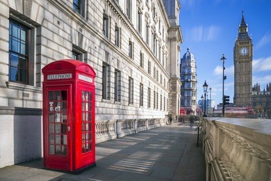 【留學生活】赴英留學的畢業生們，畢業后想留在英國工作，有哪些途徑？